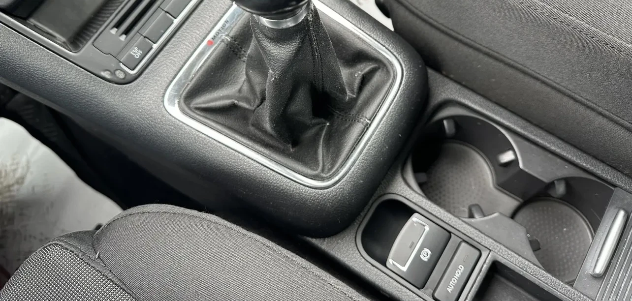 VW Tiguan 4motion, снимка 13 - Автомобили и джипове - 54330929