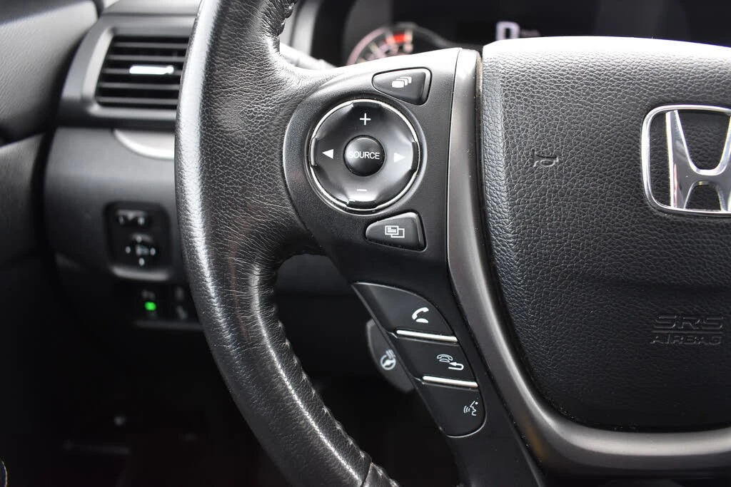 Honda Ridgeline EX-L* AWD* АвтоКредит* (ЦЕНА ДО БГ), снимка 15 - Автомобили и джипове - 54360181