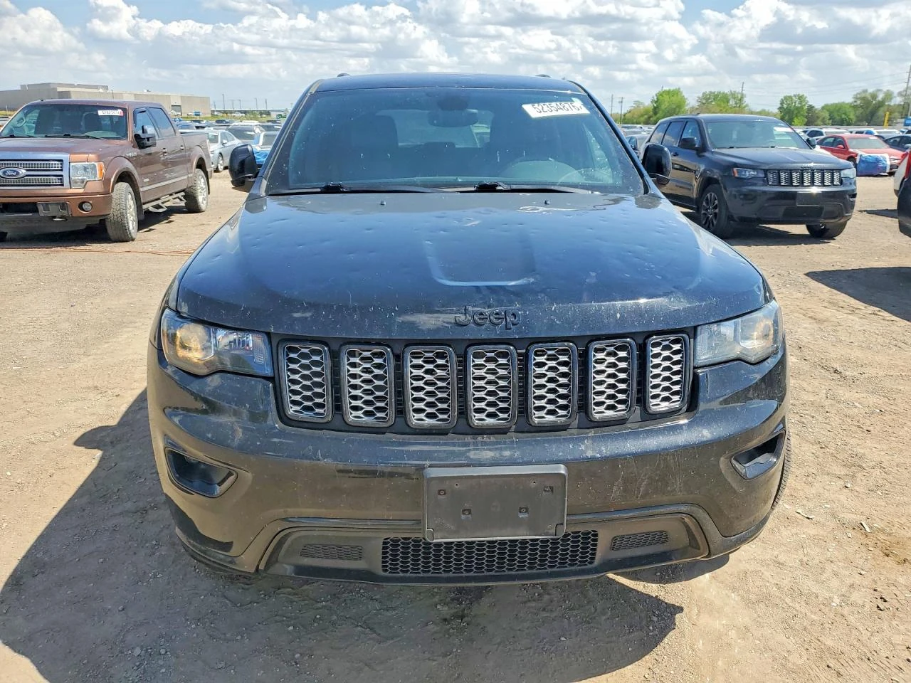 Jeep Grand cherokee 3.6l Laredo, снимка 5 - Автомобили и джипове - 55802596