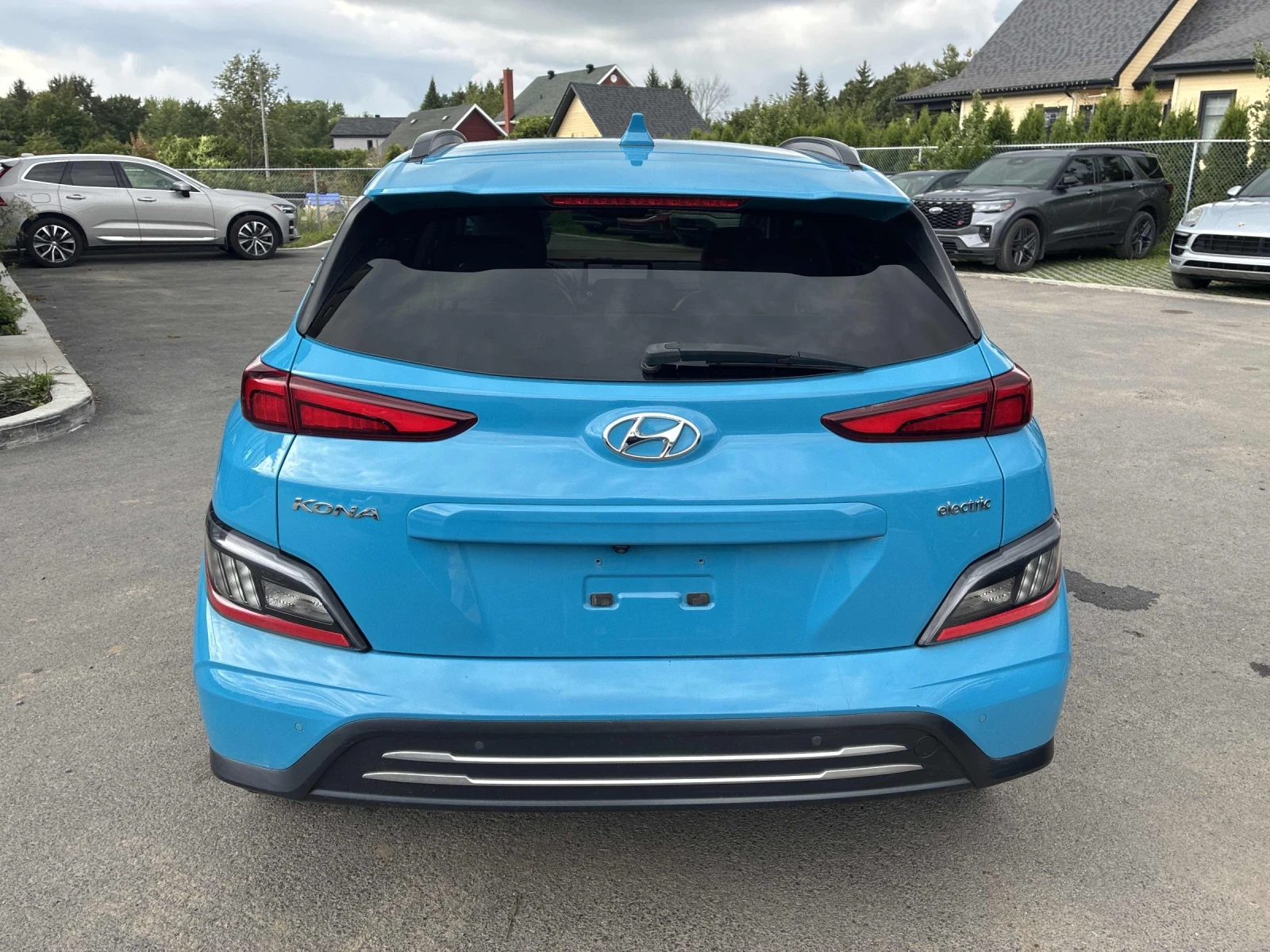 Hyundai Kona Ultimate* Back cam* H&K* Шибидах* Lane assist* Обд, снимка 5 - Автомобили и джипове - 55973451