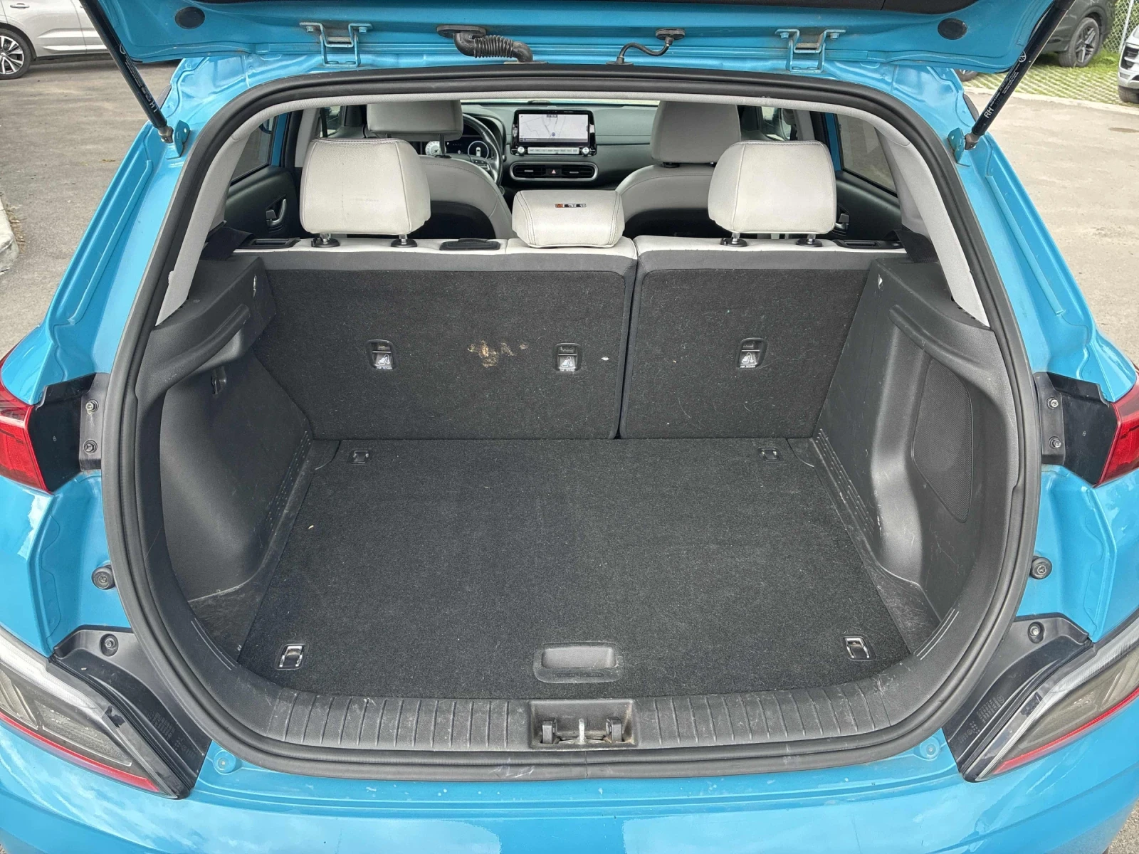 Hyundai Kona Ultimate* Back cam* H&K* Шибидах* Lane assist* Обд, снимка 13 - Автомобили и джипове - 55973451