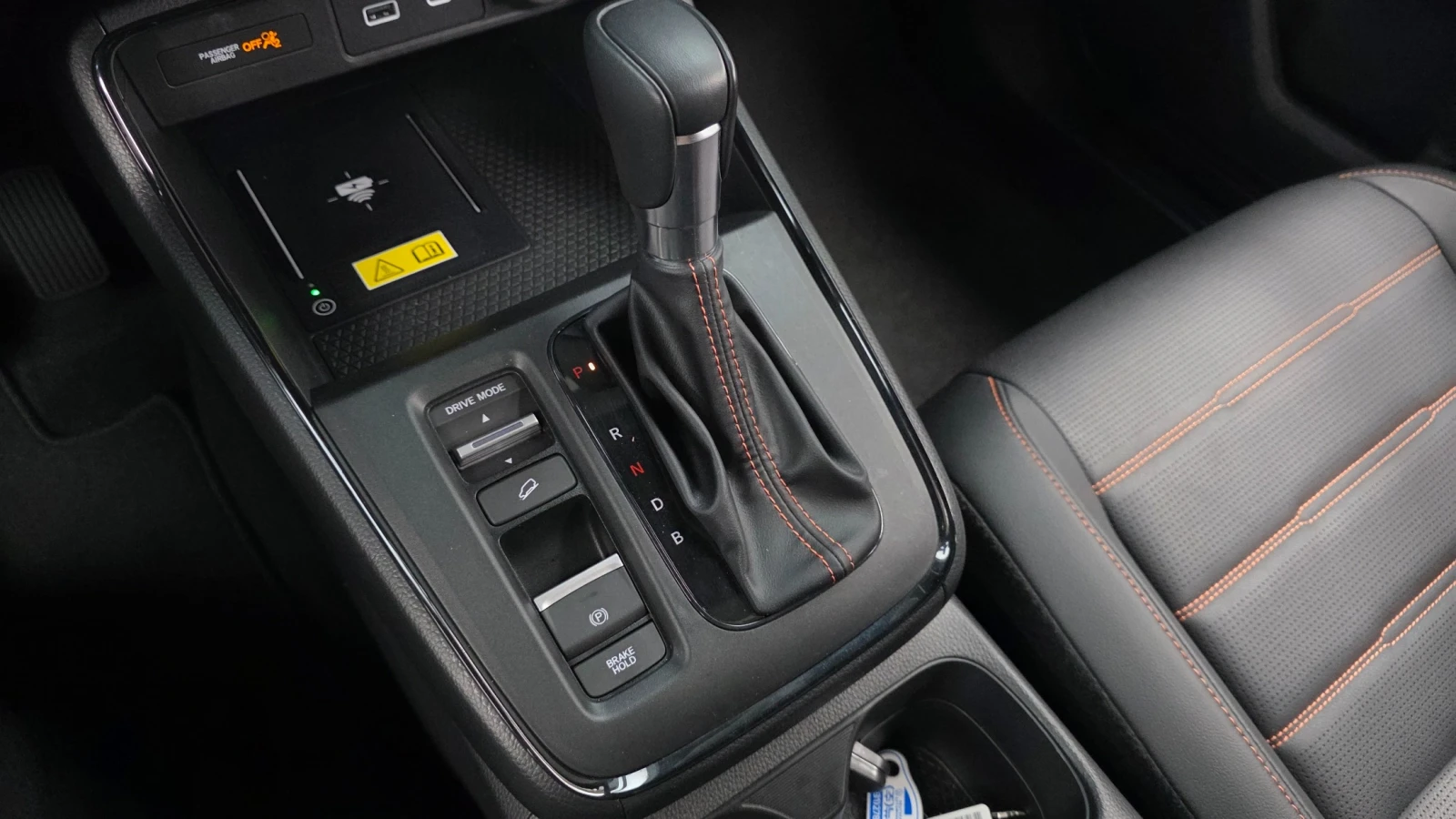 Honda Cr-v Hybrid Touring 4WD, снимка 8 - Автомобили и джипове - 56137321