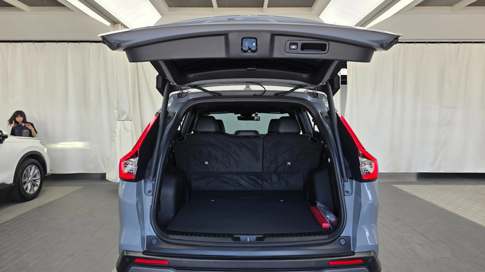 Honda Cr-v Hybrid Touring 4WD, снимка 13 - Автомобили и джипове - 56137321