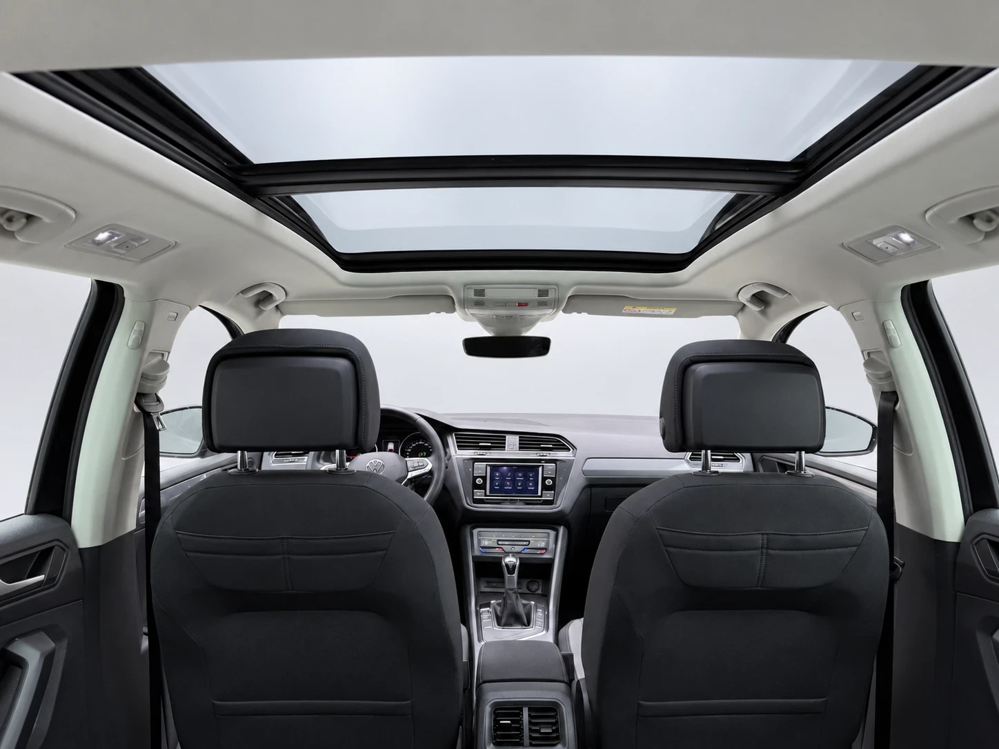 VW Tiguan 2.0 TDI 150 к.с. DSG  2023 ПАНОРАМА, снимка 12 - Автомобили и джипове - 56229386