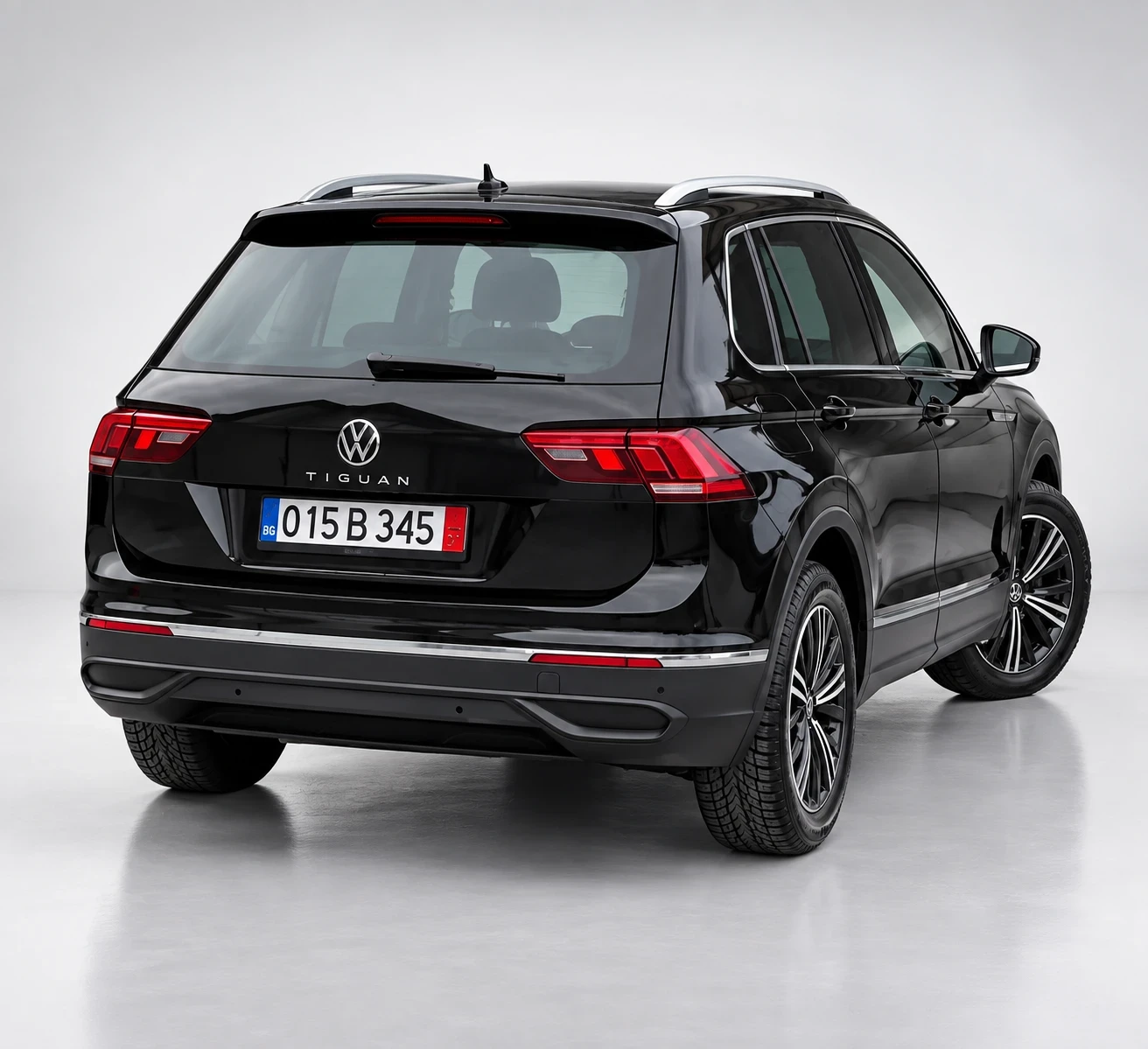 VW Tiguan 2.0 TDI 150 к.с. DSG  2023 ПАНОРАМА, снимка 5 - Автомобили и джипове - 56229386