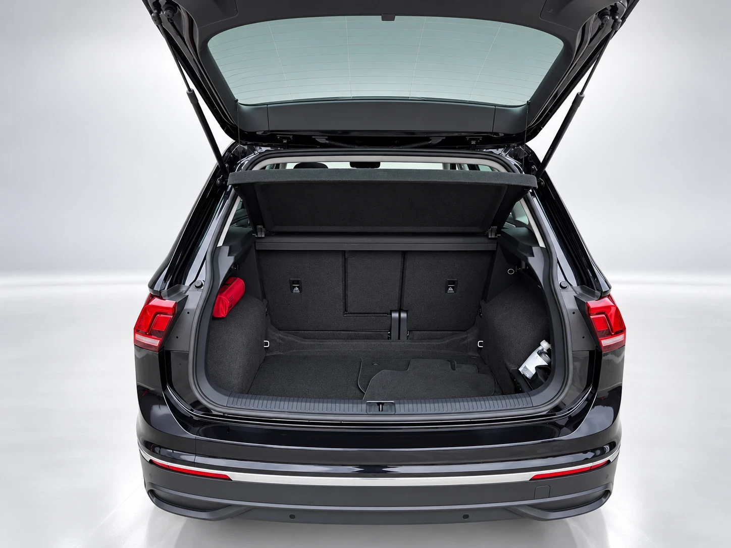 VW Tiguan 2.0 TDI 150 к.с. DSG  2023 ПАНОРАМА, снимка 6 - Автомобили и джипове - 56229386