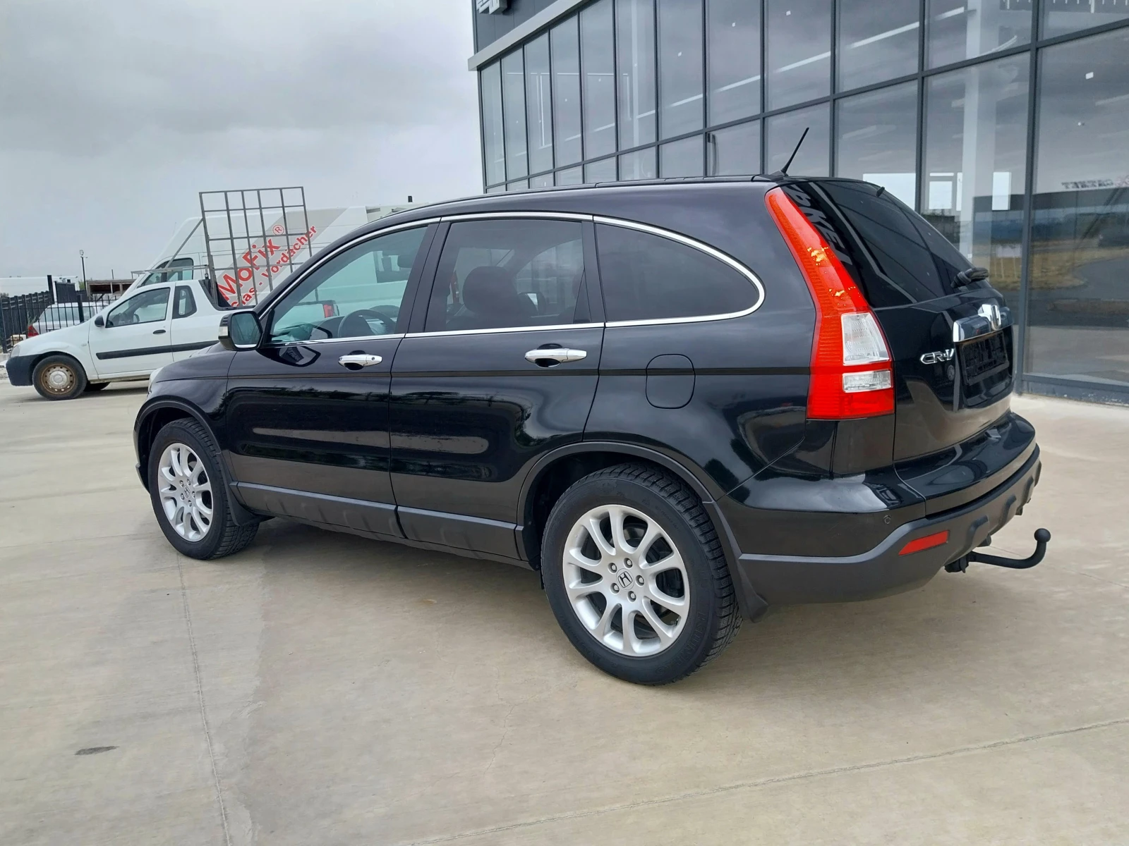 Honda Cr-v 2.0i -VTEC* EXECUTIVE/4x4/Кожа/Panorama* full, снимка 5 - Автомобили и джипове - 56238373