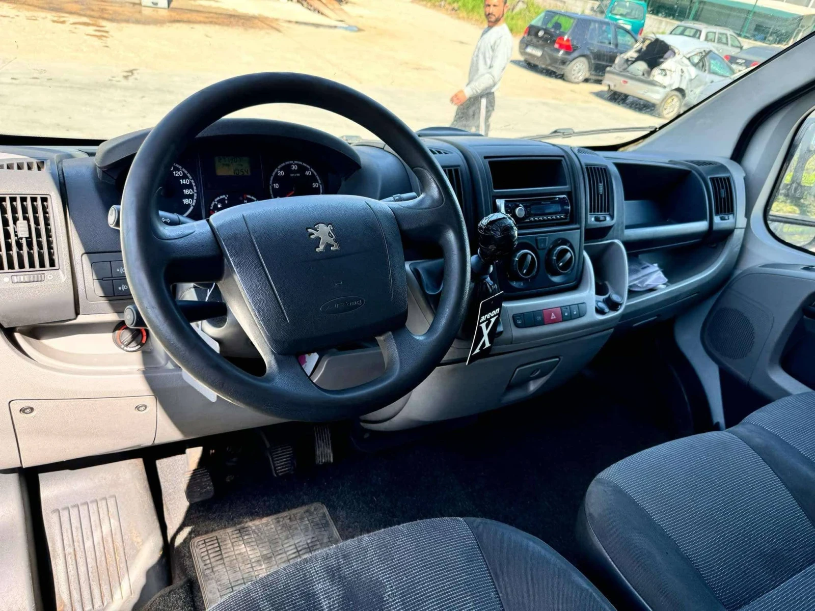 Peugeot Boxer 3.0 HDI - изображение 8