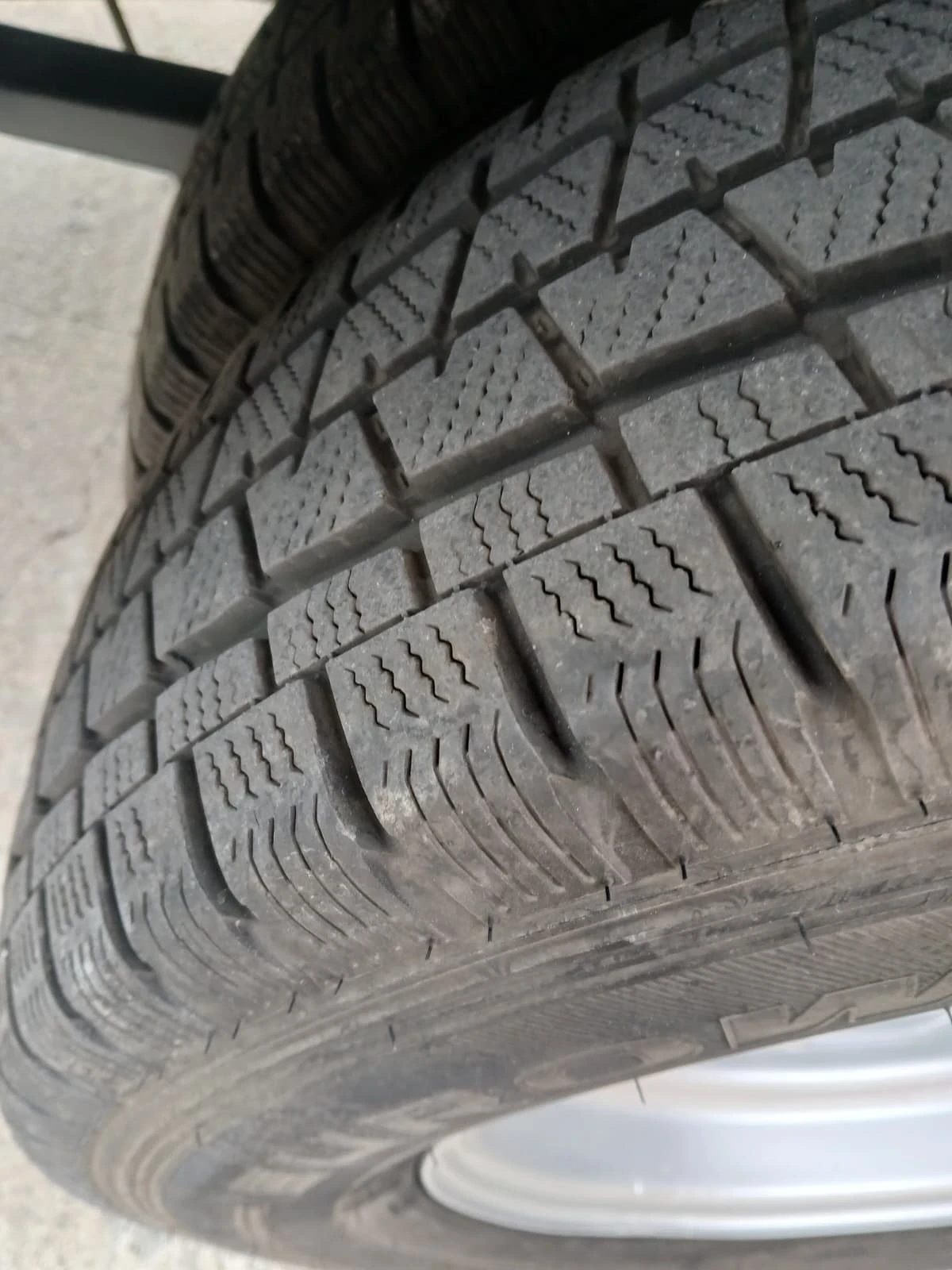 Iveco Daily 3.0HPI* Климатик* 4.90 метра каросерия - изображение 8