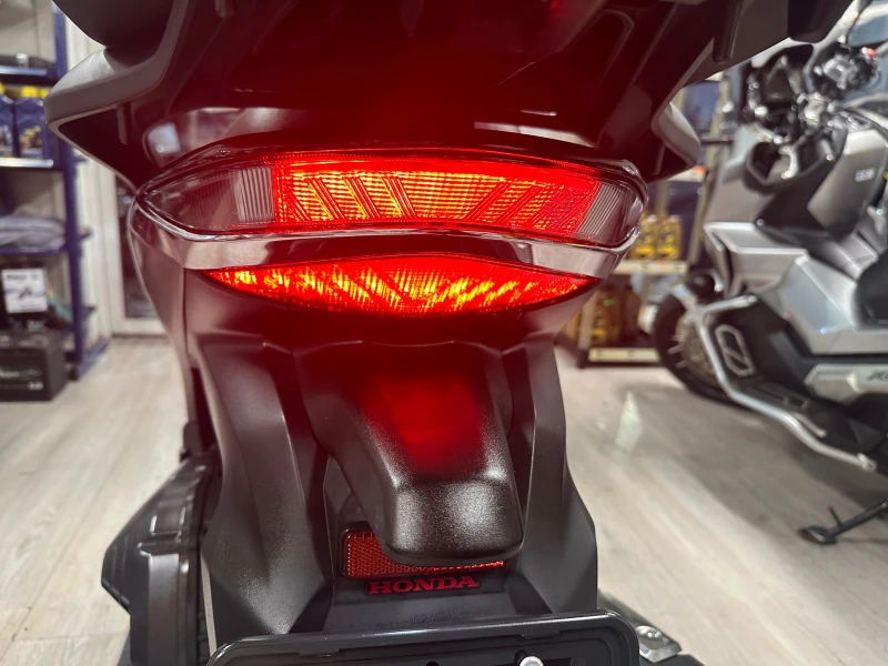 Honda Sh 150i ABS/TC/LED 12.2021г., снимка 6 - Мотоциклети и мототехника - 53036047