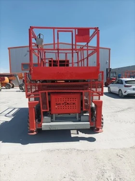 Автовишка Друга марка Ножична Skyjack SJ8841 14м, снимка 7