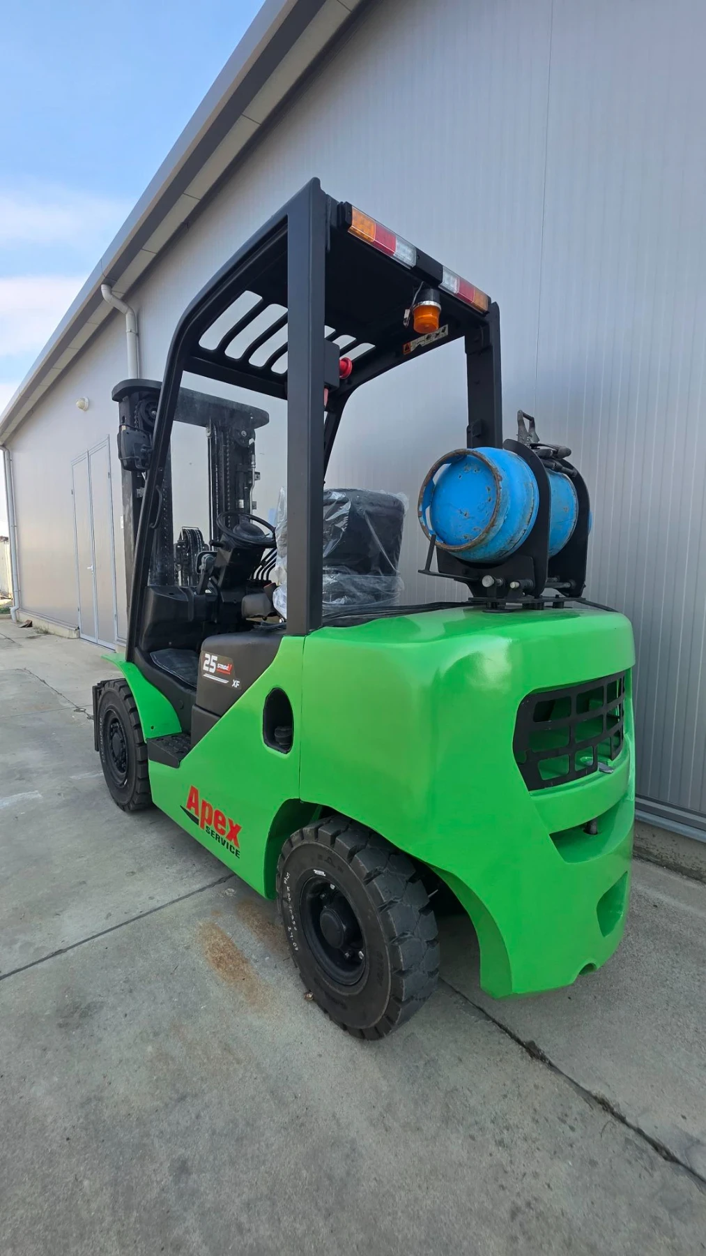 ������� Hangcha OSAKA 2.5 ���� | Mobile.bg � ����������� 2