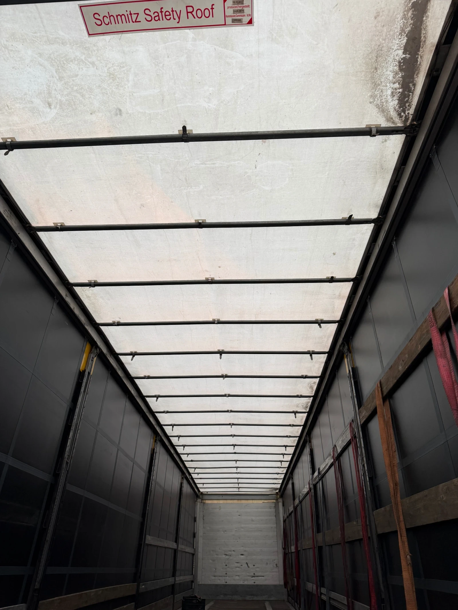 Полуремарке Schmitz, снимка 12 - Ремаркета - 53990976