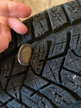 Гуми Зимни 195/55R15, снимка 2