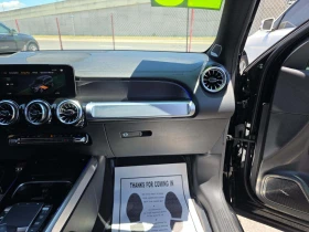 Mercedes-Benz EQB FWD / AMG Line / Pinnacle / Burmester / HUD / Pano, снимка 13