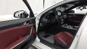Kia Stinger 3.3 BLIND SPOT 360 HUD КРАЙНА ЦЕНА* encareu.com, снимка 10