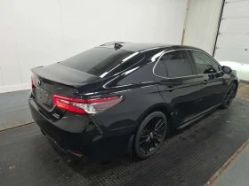 Toyota Camry * HYBRID XSE * ОБДУХВАНЕ * BLIND SPOT * CARFAX * , снимка 4