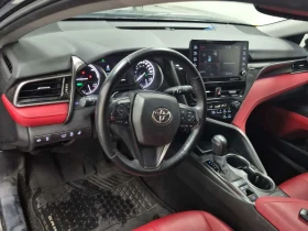 Toyota Camry * HYBRID XSE * ОБДУХВАНЕ * BLIND SPOT * CARFAX * , снимка 9