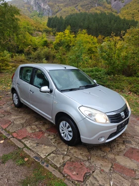 Dacia Sandero 1.4I  | Mobile.bg    13