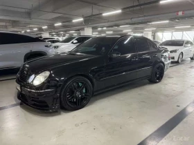 Mercedes-Benz E 55 AMG ОБДУХ * ПАНО * ХЕД ЪП * ФИКСИРАНА ЦЕНА ДО БЪЛГАРИЯ | Auto.bg — изображение 4