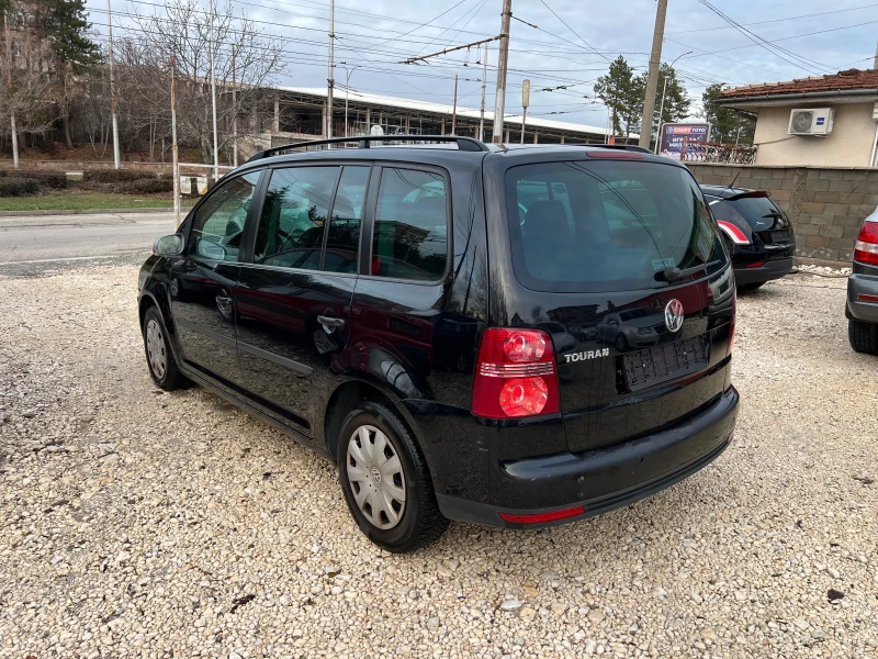 VW Touran 1, 6 бензин 102 к.с, снимка 3 - Автомобили и джипове - 48270958