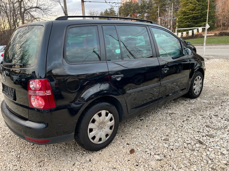 VW Touran 1, 6 бензин 102 к.с, снимка 5 - Автомобили и джипове - 48270958