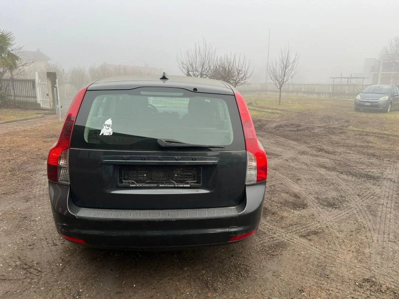 Volvo V50, снимка 2 - Автомобили и джипове - 48889653