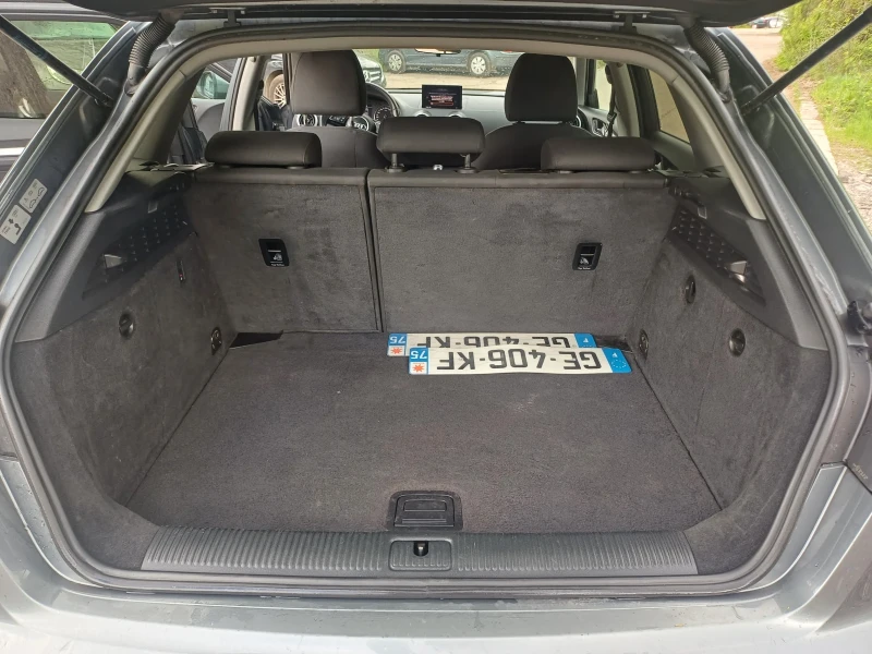 Audi A3 1.6 TDI, снимка 11 - Автомобили и джипове - 49849315