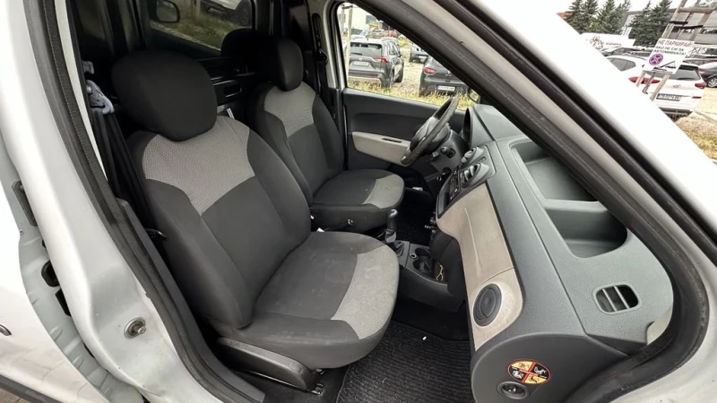 Dacia Dokker 1.5dCi Хладилна N1 данъчен креди, снимка 7 - Автомобили и джипове - 51707247