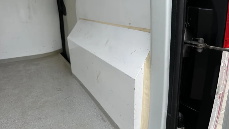 Dacia Dokker 1.5dCi Хладилна N1 данъчен креди, снимка 15 - Автомобили и джипове - 51707247