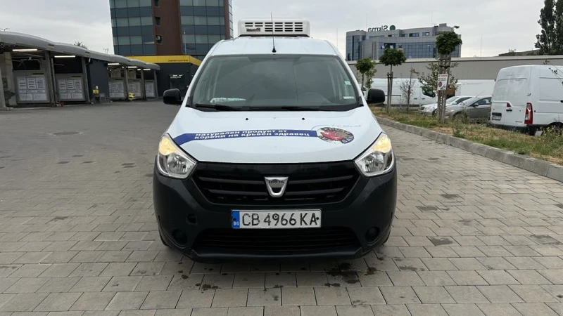 Dacia Dokker 1.5dCi Хладилна N1 данъчен креди, снимка 2 - Автомобили и джипове - 51707247