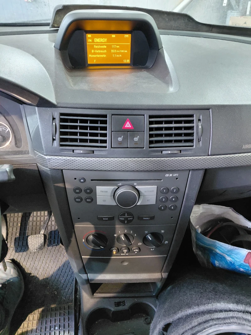 Opel Meriva 1.6  105к.с.  147000km, снимка 10 - Автомобили и джипове - 51625938