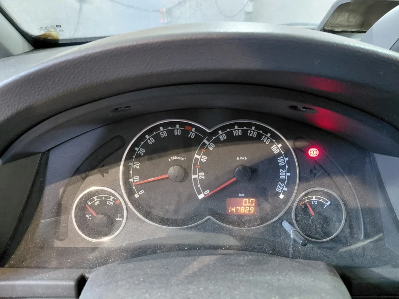 Opel Meriva 1.6  105к.с.  147000km, снимка 8 - Автомобили и джипове - 51625938