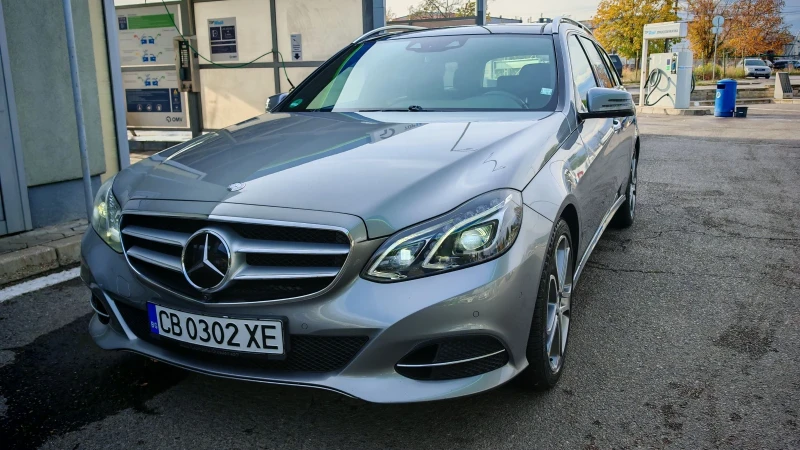 Mercedes-Benz E 300 BLUETEC HYBRID ТОП СЪСТОЯНИЕ СЕРВИЗНА КНИЖКА 