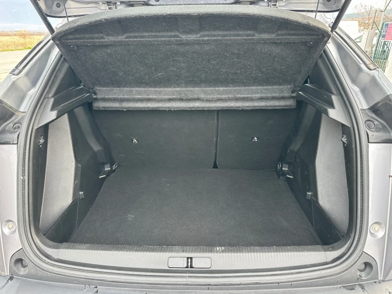 Peugeot 2008 1.5 HDI, снимка 6 - Автомобили и джипове - 52187386