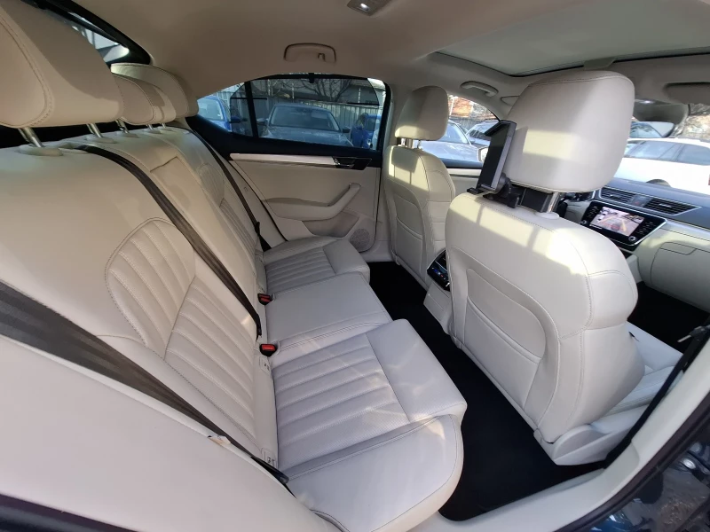 Skoda Superb L&K 2.0TDI/4х4/7DSG, снимка 10 - Автомобили и джипове - 52816305