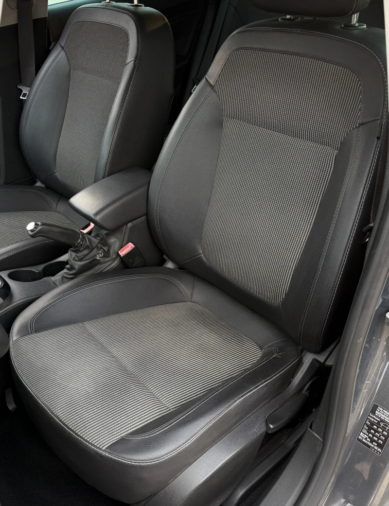 Opel Astra LPG 1.4 Turbo, снимка 8 - Автомобили и джипове - 52877571