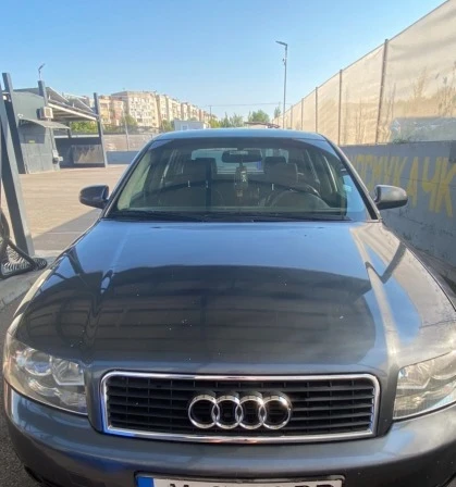 Audi A4, снимка 4 - Автомобили и джипове - 48692577