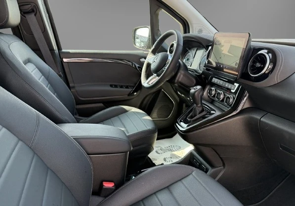 Mercedes-Benz T-класа EQT 200 = Premium Plus = Гаранция - изображение 8