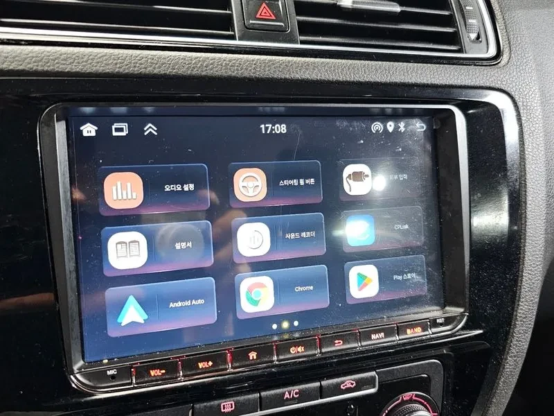 VW Jetta 2.0 Tdi Bluemotion 6Th Generation | Mobile.bg � ����������� 15