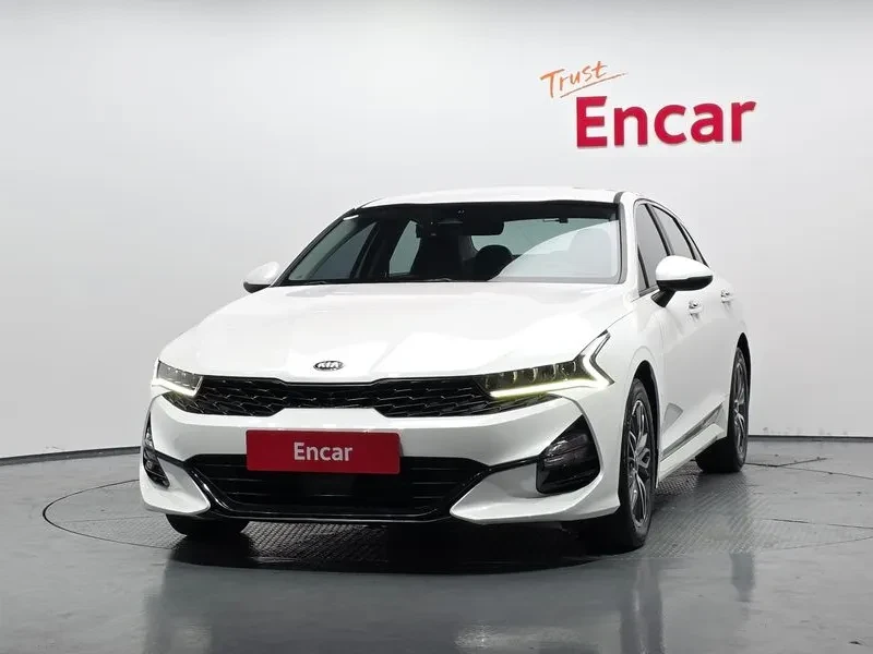Kia K5 2.0 Prestige, снимка 3 - Автомобили и джипове - 55739341