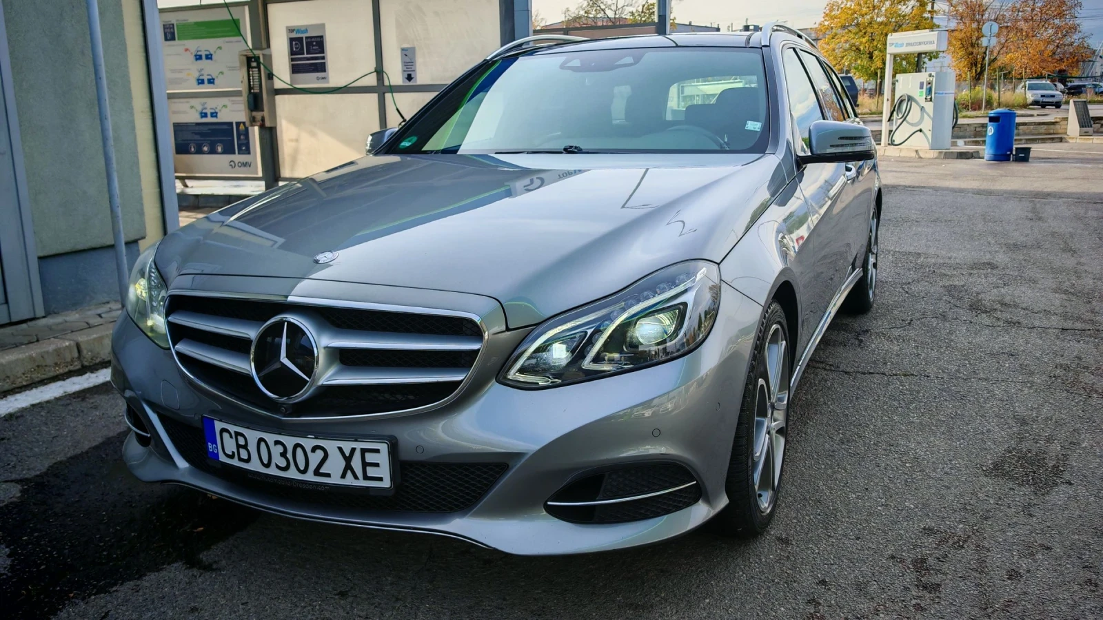 Mercedes-Benz E 300 BLUETEC HYBRID ТОП СЪСТОЯНИЕ СЕРВИЗНА КНИЖКА , снимка 1