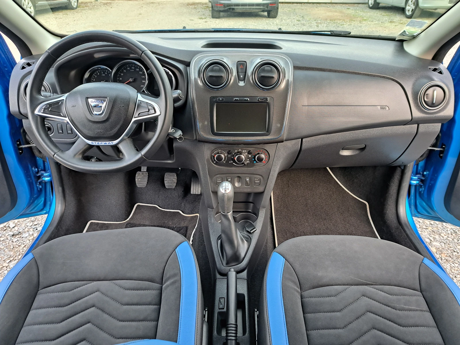 Dacia Sandero STEPWAY* КЛИМА* NAVI* ТЕМПОМАТ* ПАРКТР.* EURO6 - изображение 10