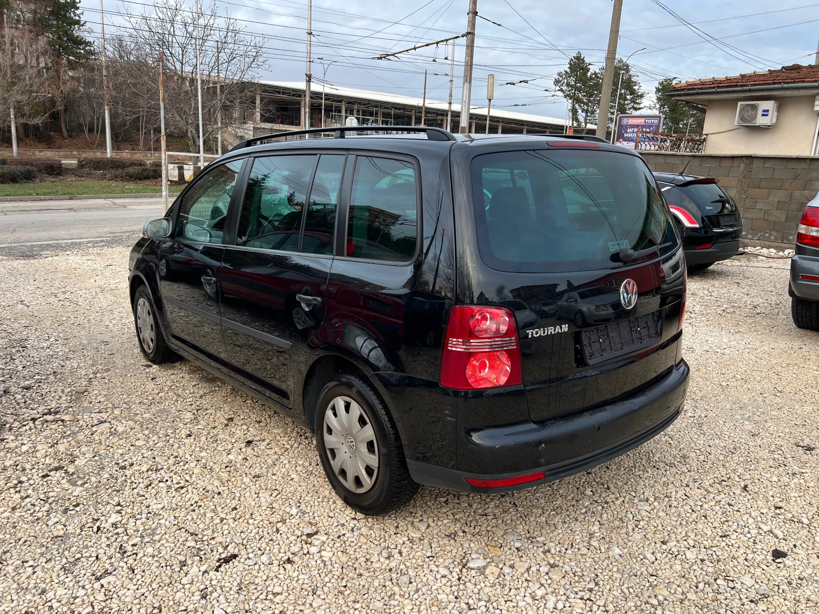 VW Touran 1, 6 бензин 102 к.с - изображение 3