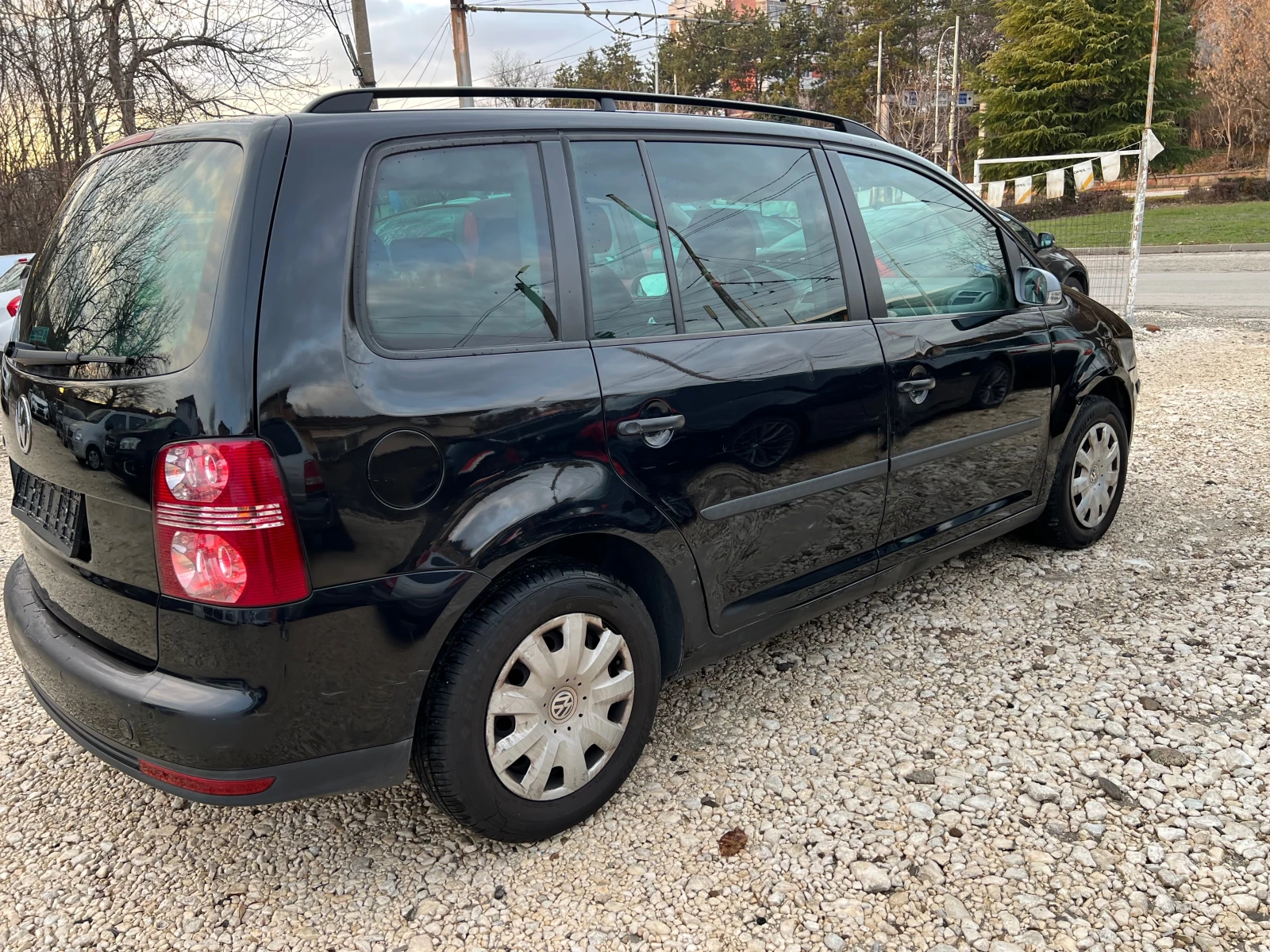 VW Touran 1, 6 бензин 102 к.с - изображение 5