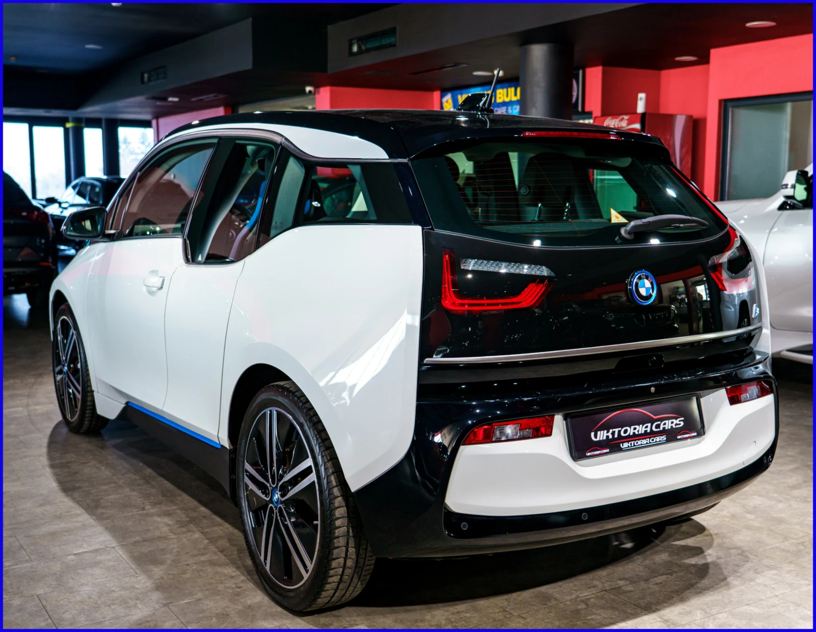 BMW i3 120e* 42.2 kWh - изображение 4