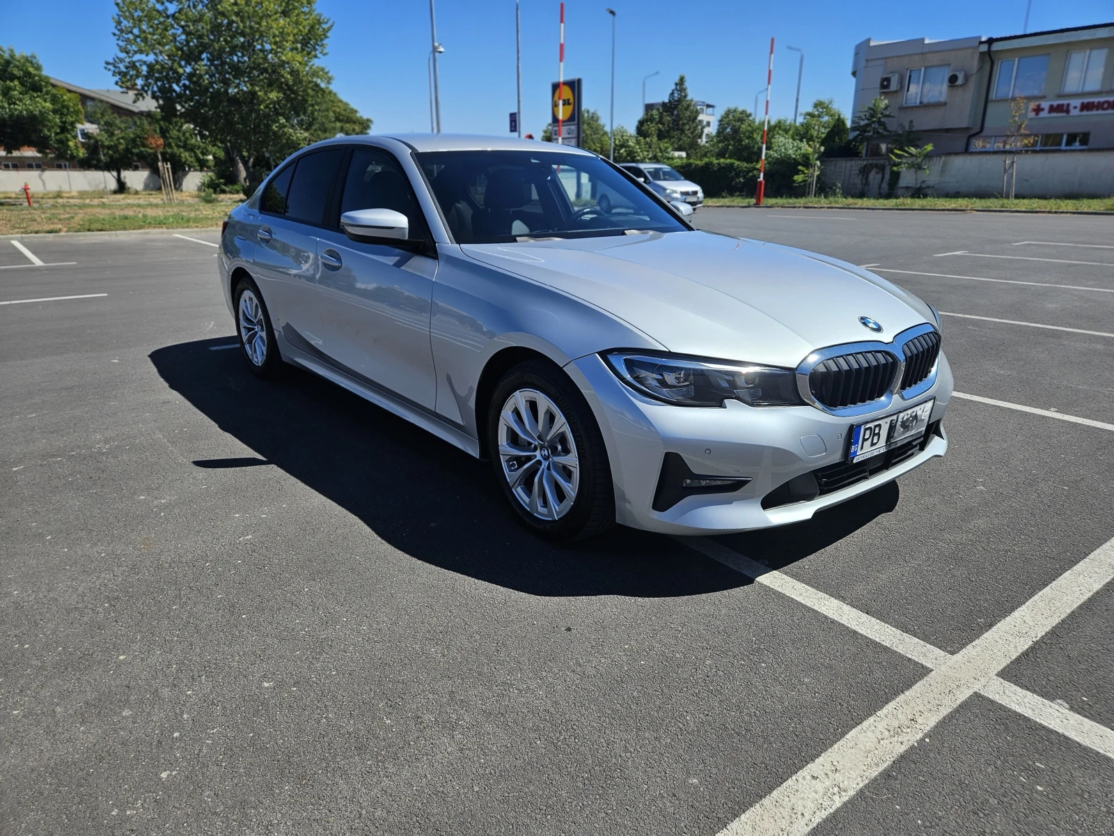 BMW 330 330e М Sport - изображение 3