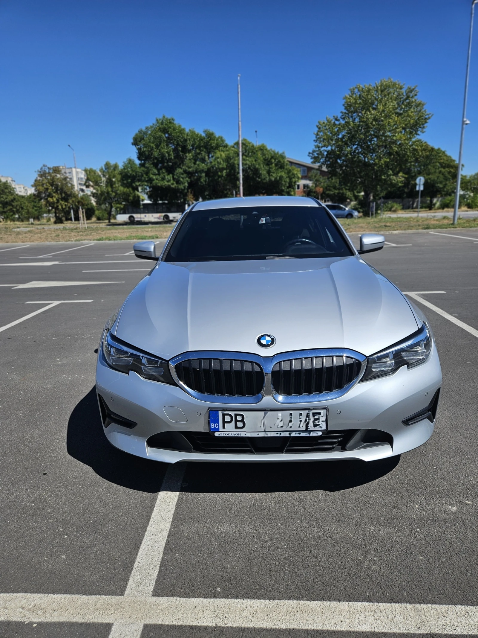 BMW 330 330e М Sport - изображение 2