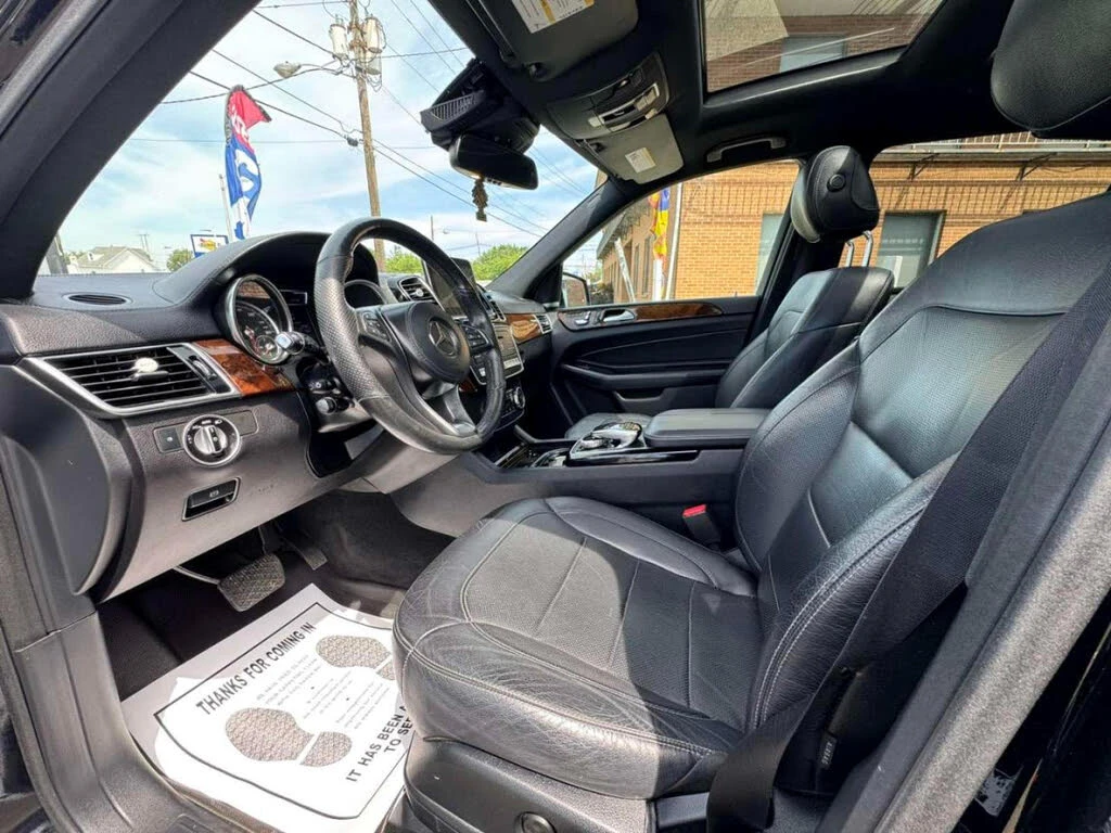 Mercedes-Benz GLS 450 ПОДГРЕВ/ОБДУХВАНЕ/ПАНОРАМА/КАМЕРА/СЛЕДЕНЕ НА ЛЕНТИ - изображение 9