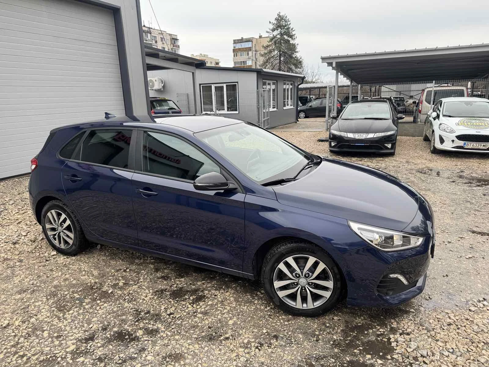 Hyundai I30 1.6DIESEL* NAVI* FULL* EVRO6 - изображение 7